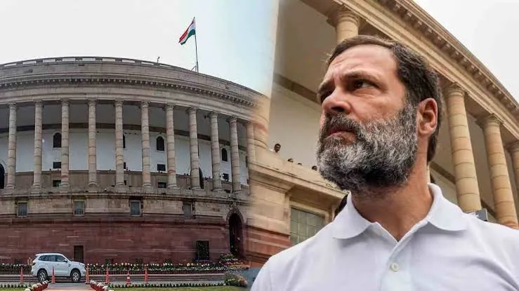 Rahul Gandhi की संसद सदस्यता हुई बहाल, सुप्रीम कोर्ट लगा चुका है सज़ा पर रोक  लोकसभा में Modi सरकार के खिलाफ अविश्वास प्रस्ताव में ले सकते हैं भाग