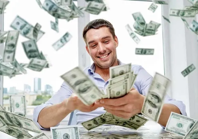 12 रुपये के इस share को खरीदने वाले एक साल में बने लाखपति