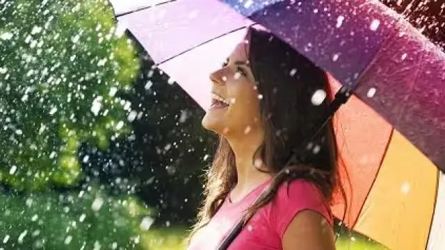 Rainy Season में इस प्रकार स्वस्थ रहें