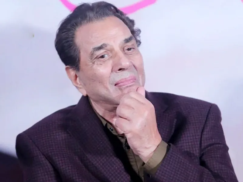 ड्यू क्रे‎डिट पर Dharmendra ने जताया अफसोस, कभी मेरे काम को नहीं ‎मिली सराहना