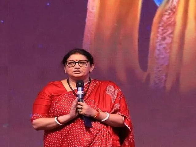 जब तक भक्त जीवित हैं, कोई भी हमारी आस्था को चुनौती नहीं दे सकता :Smriti Irani