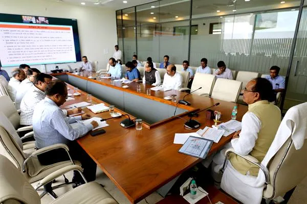 CM चौहान 23 सितम्बर को पथ-विक्रेताओं से करेंगे चर्चा