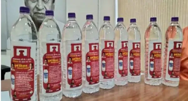 Kamal Nath के 11 वचन के साथ गंगा जल घर-घर लेकर जाएगी कांग्रेस