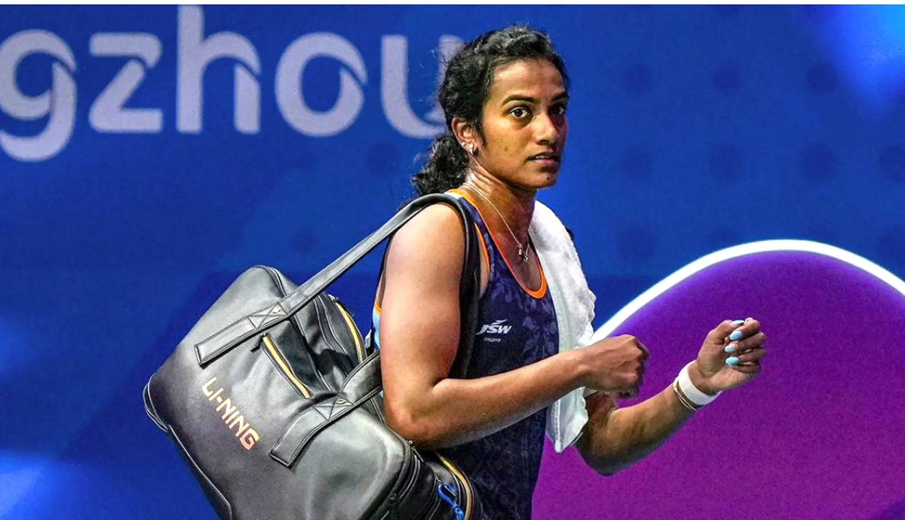 Sindhu एशियाई खेलों के क्वार्टर फाइनल में हार के साथ ही बाहर हुई