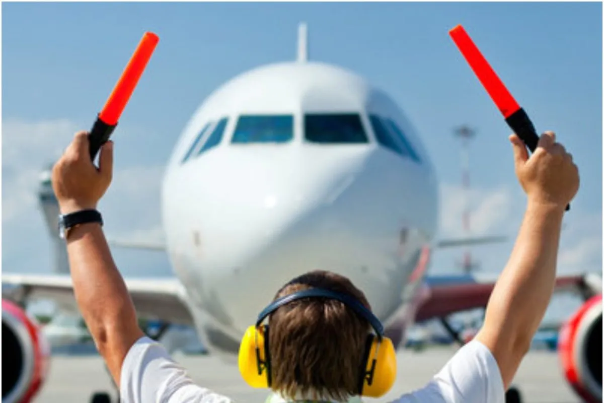 Aviation इंडस्ट्री में कैसे बनाएं करियर