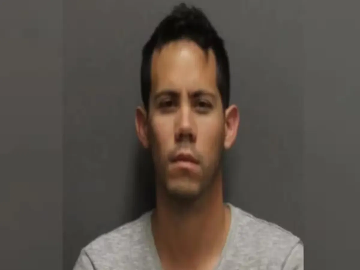 16 लड़कों का यौन उत्पीड़न करने के आरोप में Mel Naini को 690 सालों की सजा