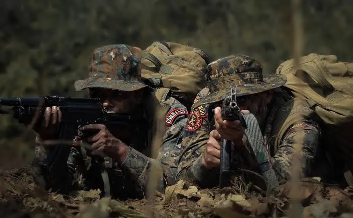 Jammu Kashmir में आतंकी साफ करने उतरे खास कमांडो