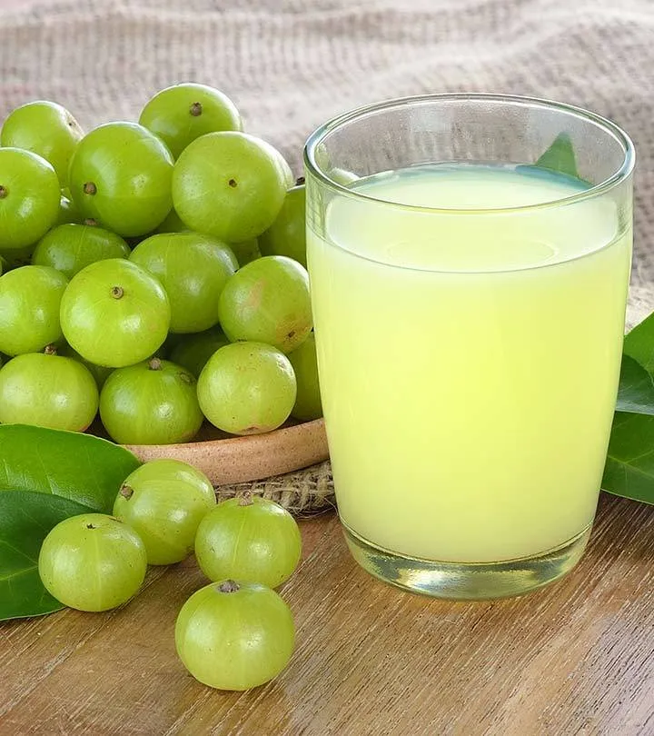 Amla के औषधीय गुण शरीर , त्वचा और बालों तक को कई फायदे पहुंचाते हैं