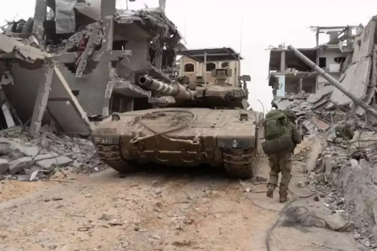 Israeli सेना ने हमास कमांडर सहित 50 लड़ाकों को ढेर किया