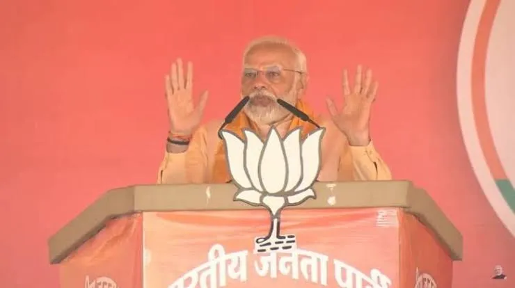 सिवानी में गरजे PMModi, कहा – BJP है तो विकास है, Congress गरीबों की जेब साफ करती है