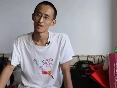 ब्रिलिएंट इतना कि 16 की आयू में PhD कर डाली, अब झेल रहा है बेरोजगारी का दंश!