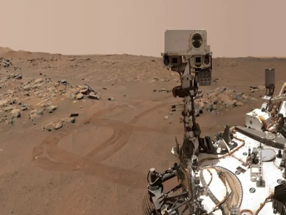 Mars पर हवा-पानी का कोई निशान नहीं