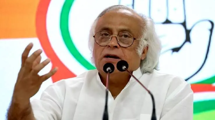 भाजपा सांसद पर नहीं, गृह मंत्री के बयान की मांग करने वाले विपक्षी सांसदों पर कार्रवाई हुई: जयराम रमेश