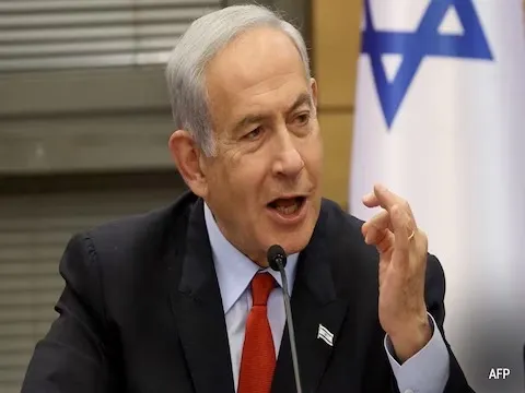 संसद में भाषण के दौरान Netanyahu को बंधकों के प‎रिजनों ने रोका