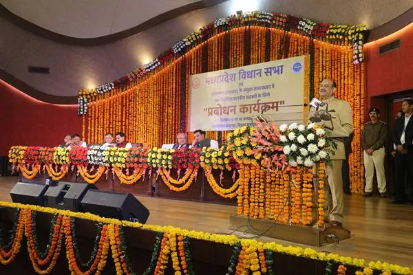 प्रत्येक जनप्रतिनिधि राष्ट्र की आशाओं और आकांक्षाओं का रक्षक है - लोकसभा अध्यक्ष बिरला