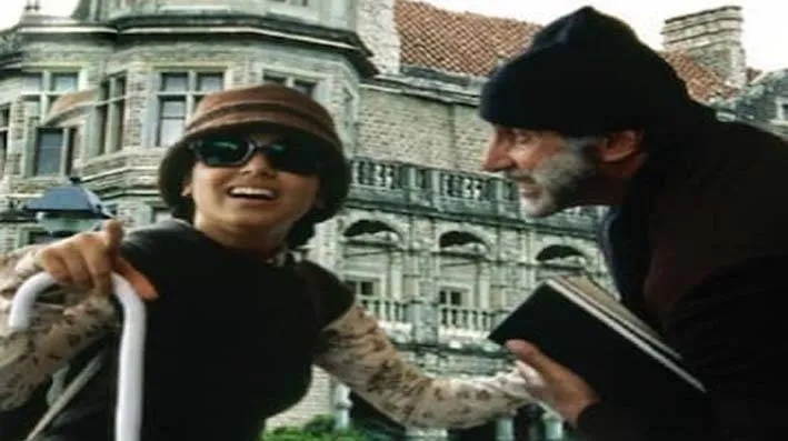 दिल को छू लेने वाली कहानी है फिल्म Black की