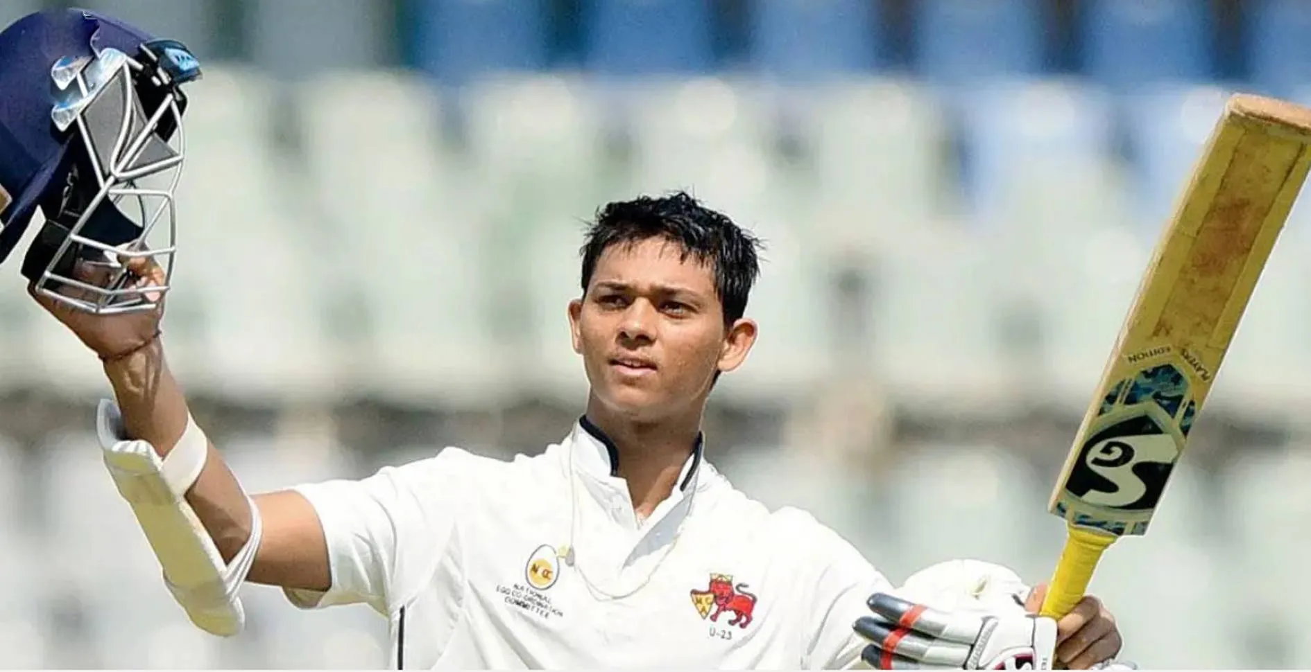 यशस्वी गेंदबाजी भी करें : Kumble