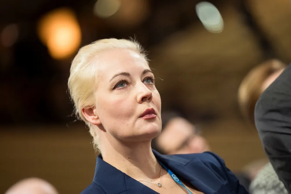 Opposition नेता ‎की पत्नी ने पु‎‎तिन पर लगाया बेटे के शव को छिपाने का आरोप