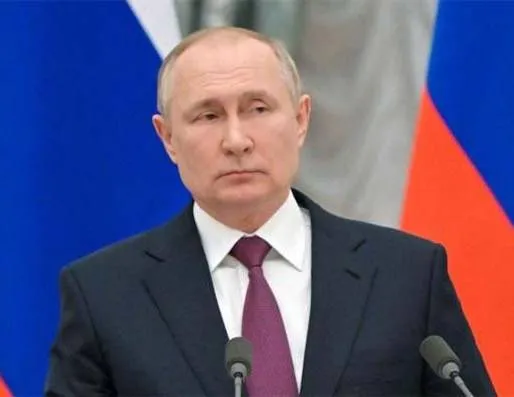 Russia नहीं करेगा अंतरिक्ष में परमाणु हथियारों की तैनाती : पुतिन