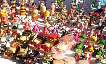 भारत के लिए फायदे का सौदा साबित हो रही वैश्विक खिलौना Companies