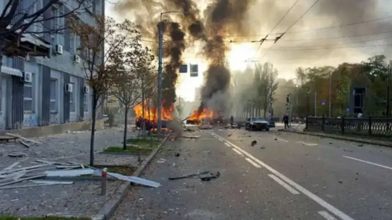 खारकिव में रूसी Missile हमला.....पांच की मौत