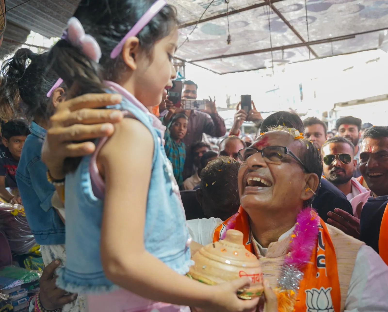 पूर्व मुख्यमंत्री Shivraj Singh Chouhan ने सांची विधानसभा में प्रबुध्दजन सम्मेलन, कार्यकर्ताओं से संवाद और आमसभा को संबोधित किया