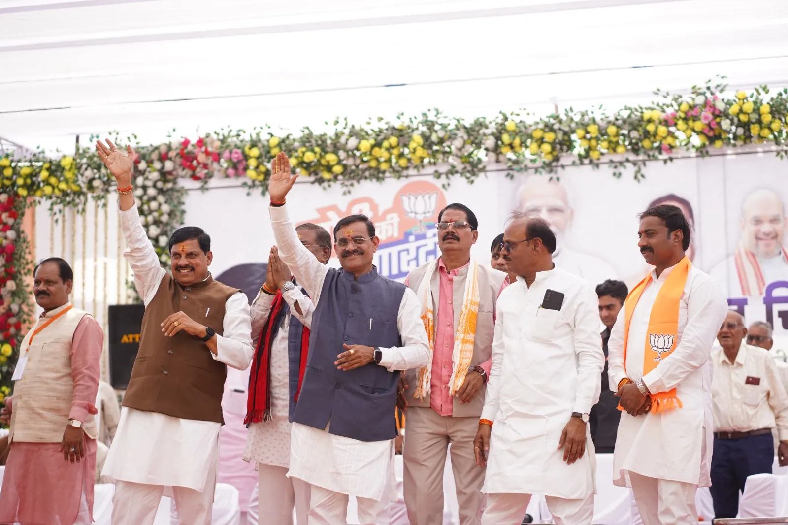 मुख्यमंत्री Dr. Mohan Yadav और प्रदेश अध्यक्ष व सांसद विष्णुदत्त शर्मा ने मंडला जिला कार्याल्य में नारी शक्ति वंदन कार्यक्रम को किया संबोधित