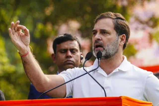 Rahul ने दी गारंटी बोले- सरकार बदलने पर लोकतंत्र का चीर हरण करने वालों को सबक सिखाएंगे