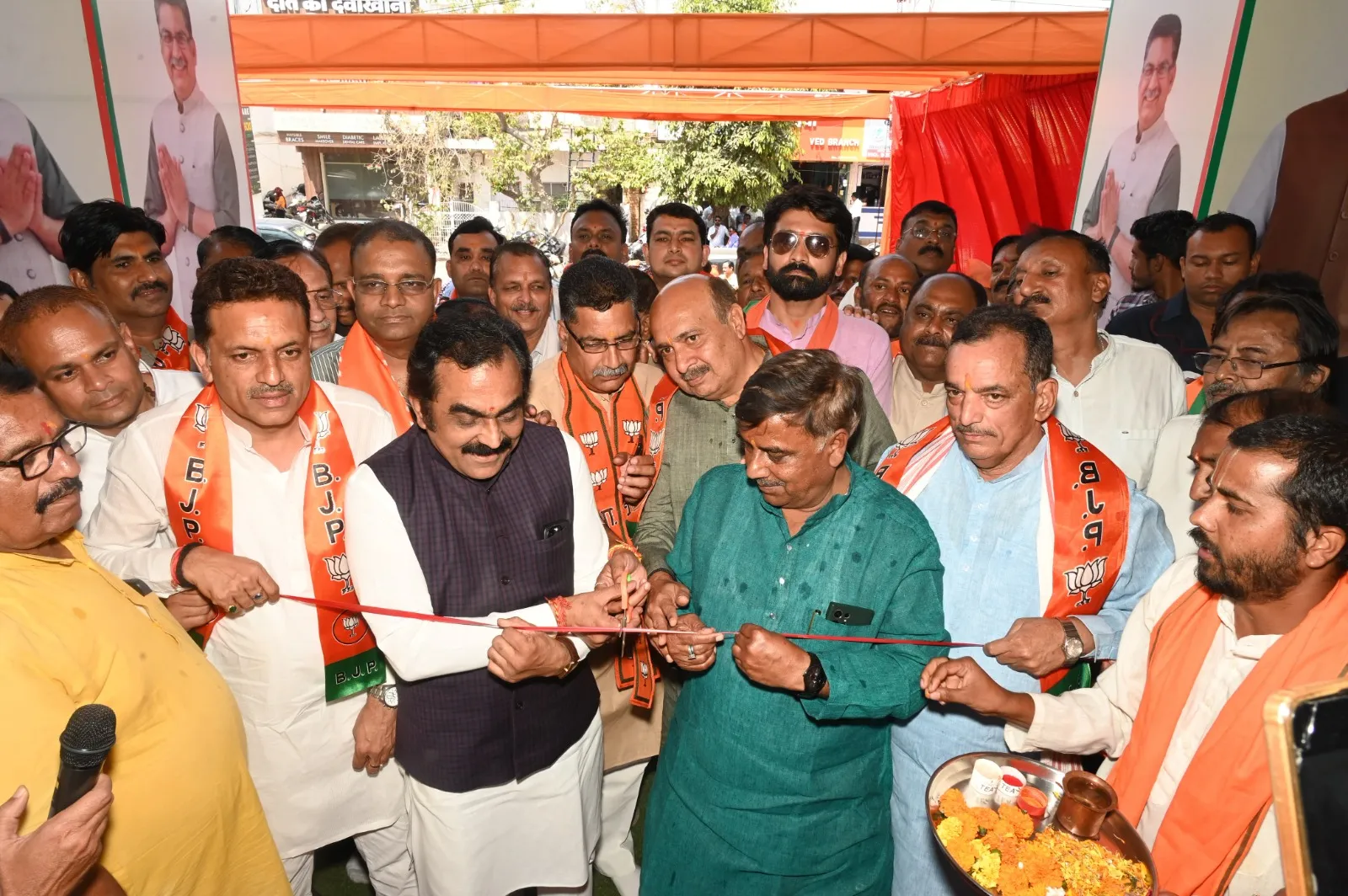 प्रदेश शासन के मंत्री Rakesh Singh ने जबलपुर में लोकसभा चुनाव कार्यालय का किया उद्घाटन