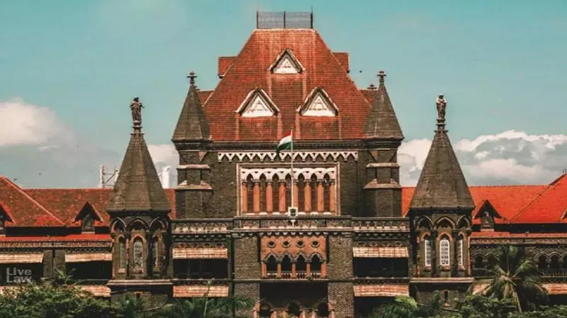 तलाक के बाद पत्नी को देना होगा बीमार पति को गुजारा भत्ता, Bombay High Court का आदेश