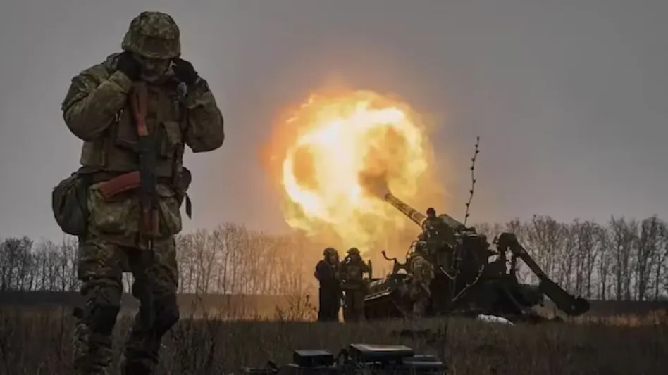 Ukraine-Russia war तीसरे साल में, अब तक एक लाख से अधिक सैनिकों की मौत, यूक्रेन बोला जंग हारे तो तीसरा विश्व युद्ध होगा