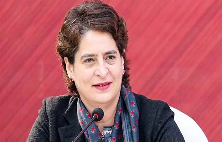 केरल के सीएम भाजपा से मिले हुए हैं इसलिए उन्हें जेल नहीं भेजा गया: Priyanka Gandhi