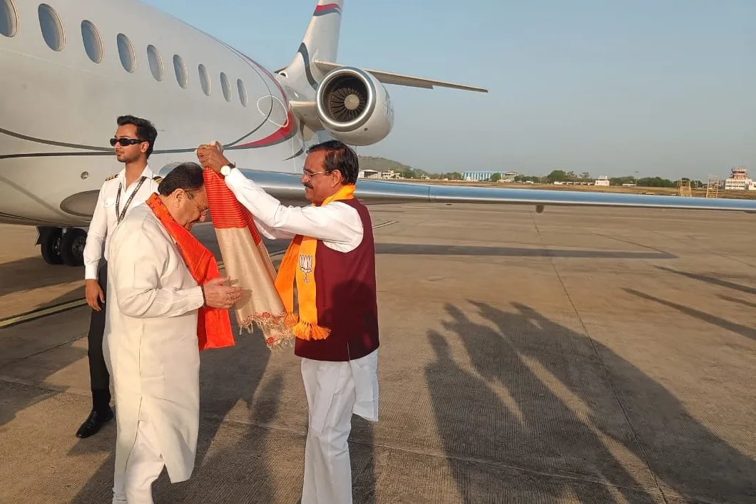 भाजपा प्रदेश संगठन महामंत्री Hitanand ने ग्वालियर ग्रामीण जिले के भितरवार विधानसभा के मंडल अध्यक्ष, महामंत्री, शक्ति केंद्र संयोजकों एवं प्रभारियों की बैठक को किया संबोधित