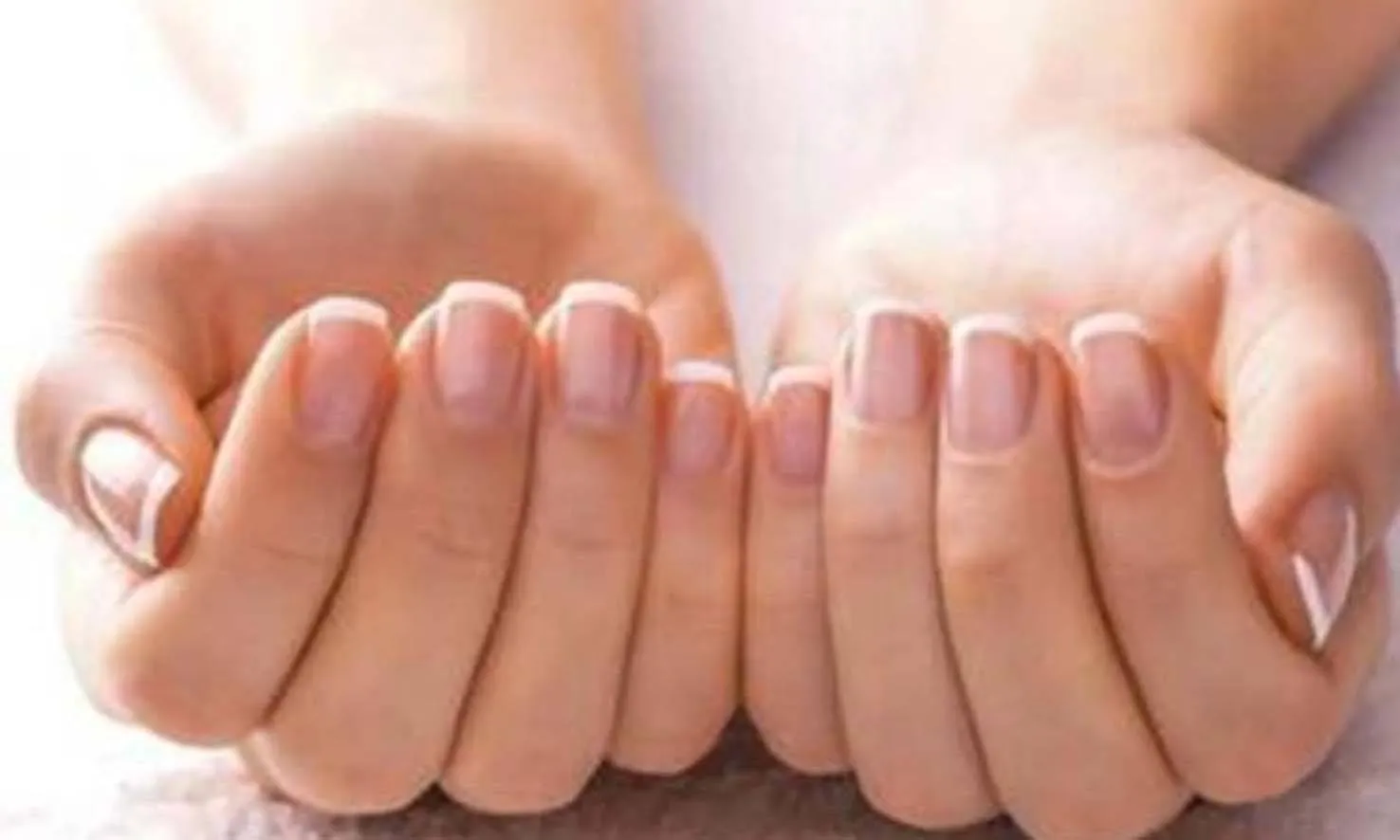 Nails का रंग बदले तो हो जाएं सावधान