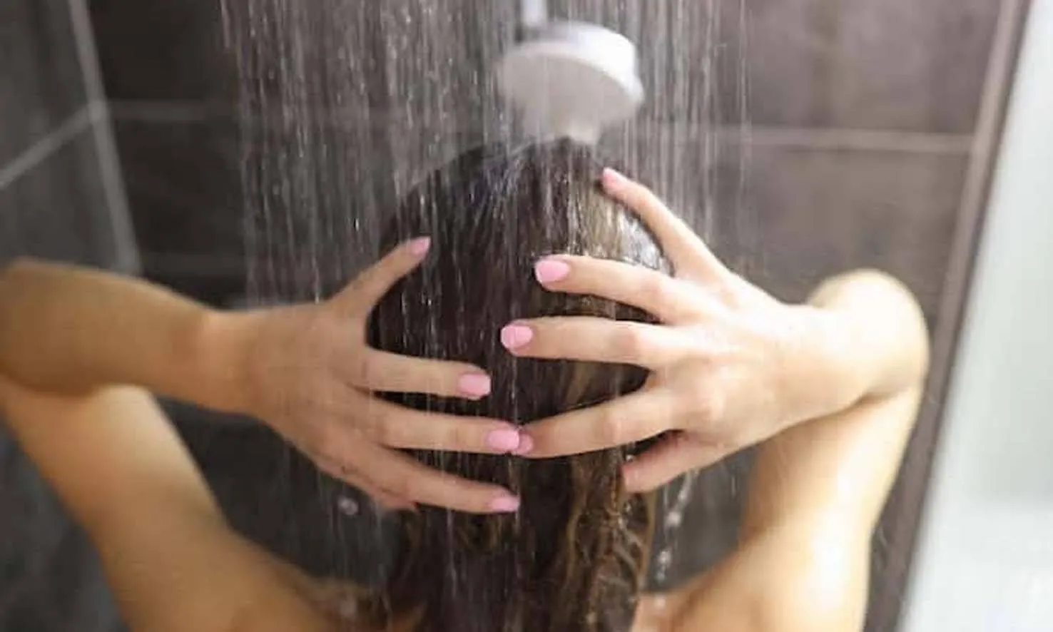 Night में नहाने से होता है लाभ