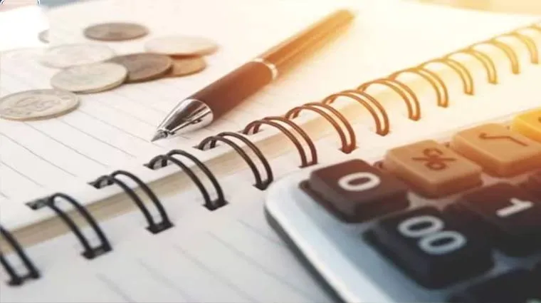 ULIP को निवेश उत्पाद के रूप में प्रचा‎रित करने पर रोक