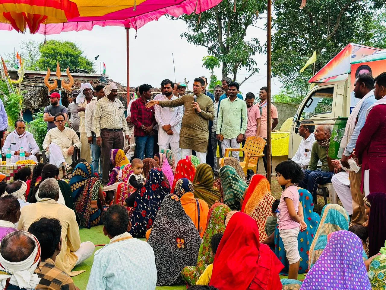 कमलेश शाह ने पत्नी के साथ मिलकर अपने स्वार्थ के लिए नगर परिषद में बड़ा भ्रष्टाचार किया, जनता सबक सिखायेगी: Jitu Patwari