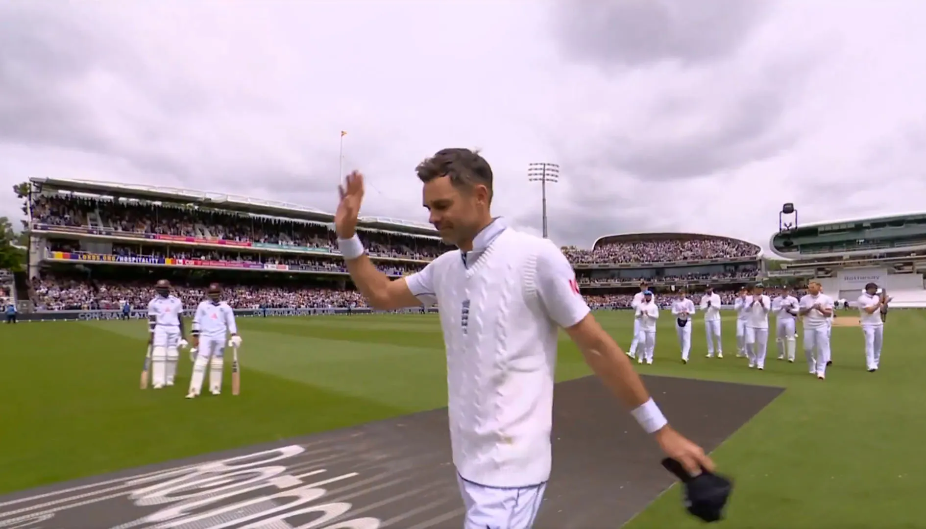 Anderson ने खेल से संन्यास लिया