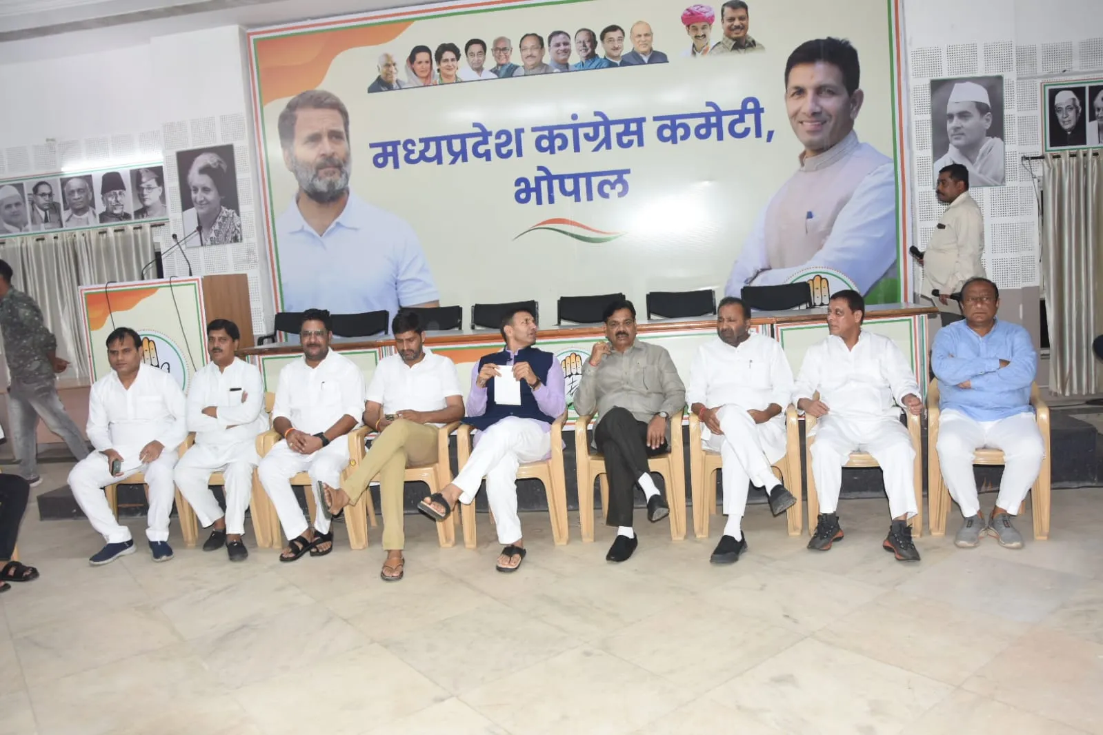 बीना विधानसभा उपचुनाव की रणनीति पर प्रदेश कांग्रेस अध्यक्ष Jitu Patwari ने स्थानीय वरिष्ठ नेताओं, ब्लाक अध्यक्षों, मण्डलम, सेक्टर प्रभारियों से की चर्चा