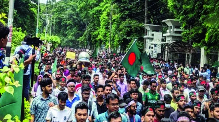 आरक्षण पर बवाल, प्रदर्शनकारियों पर हमला 6 की मौत, 200 से ज्यादा घायल