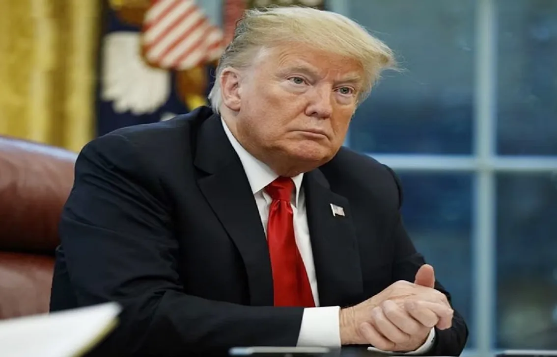 चमत्कार: Trump ने एक चौथाई इंच से भी कम दूरी से मौत को चकमा दिया