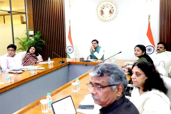 स्लीमनाबाद टनल का निर्माण कार्य समय-सीमा में पूर्ण करें : Chief Minister Dr. Yadav