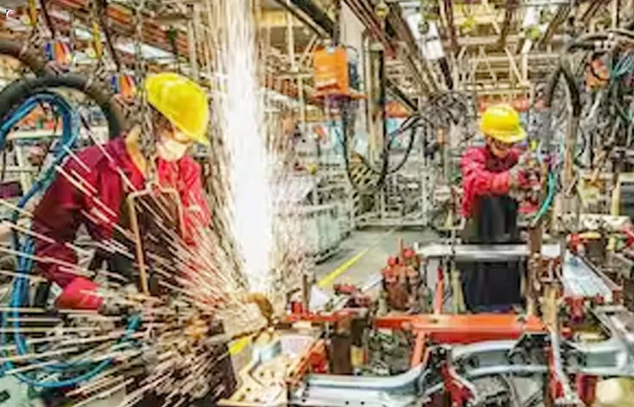 भारत के Manufacturing सेक्टर की रफ्तार जुलाई में रही धीमी