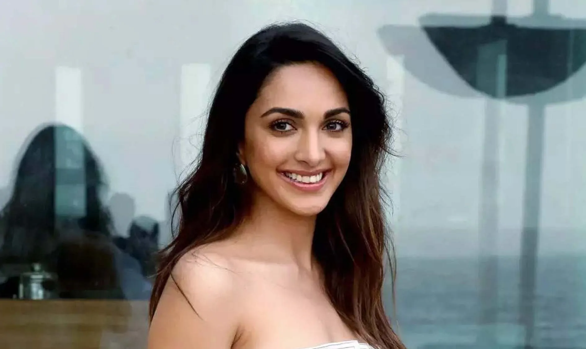 बोल्ड फोटोशूट के वीडियो को लेकर सुर्खियों में Kiara