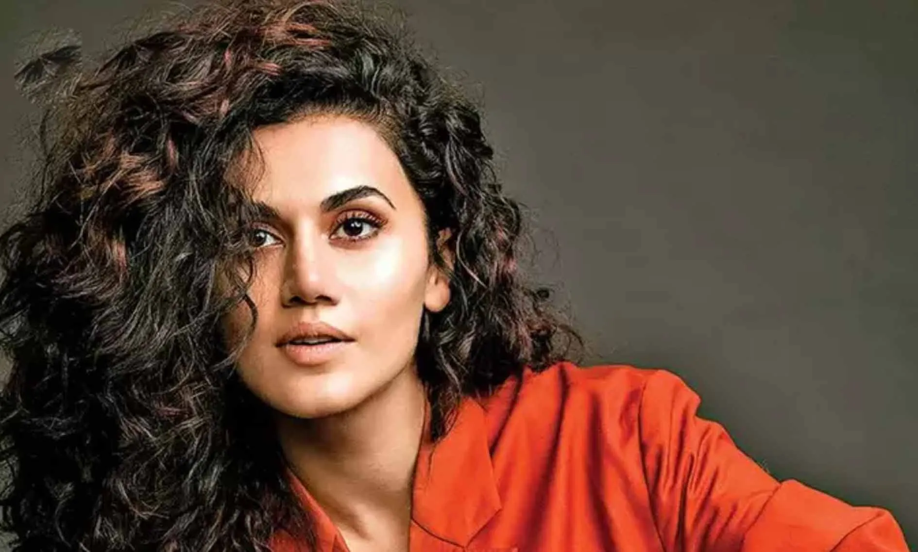 खिलाड़ियों का उत्साहवर्धन करने पहुंची पेरिस पहुंची Taapsee Pannu