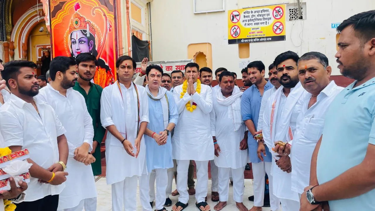 प्रदेश कांग्रेस अध्यक्ष Jitu Patwari ने आज दतिया में मां पीताम्बरा शक्तिपीठ के दर्शन कर पूजा-अर्चना की