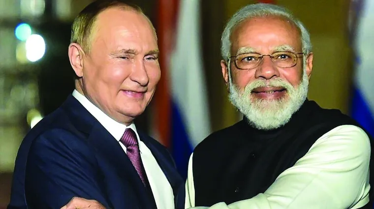 Russia और भारत वैश्विक मंच पर गहन सहयोग की तलाश रहे संभावनाएं