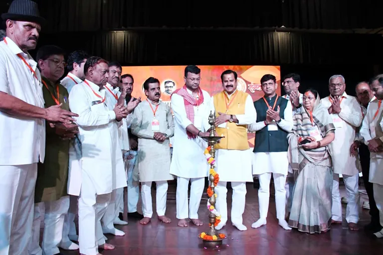 Bharatiya Janata Party के प्रदेश प्रभारी डॉ. महेंद्र सिंह ने इंदौर में संगठन पर्व की कार्यशाला को किया संबोधित