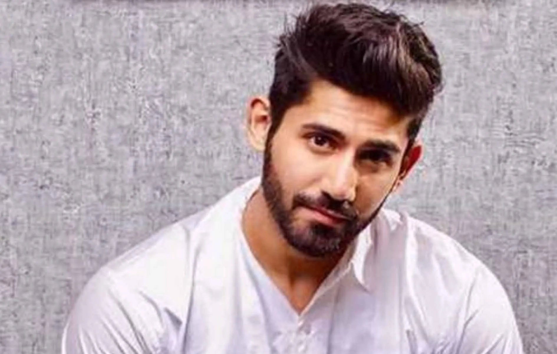 Varun Sood की स्ट्रीमिंग सीरीज कॉल मी बे की रिलीज के लिए तैयार