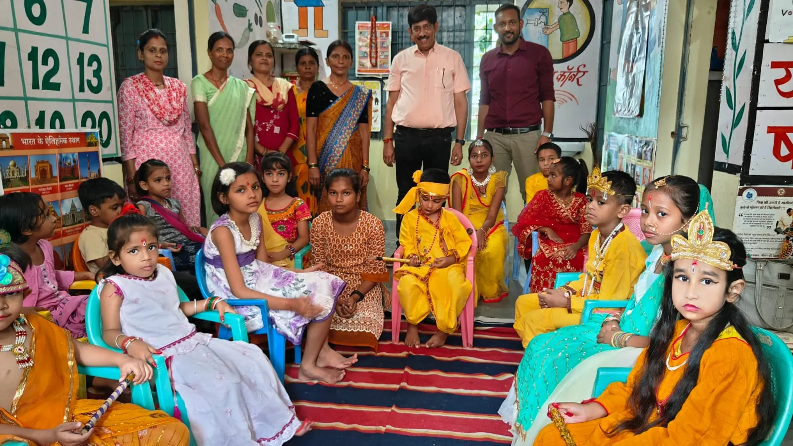 जिलेभर के स्कूल व Anganwadi केन्द्र हुए कान्हामय